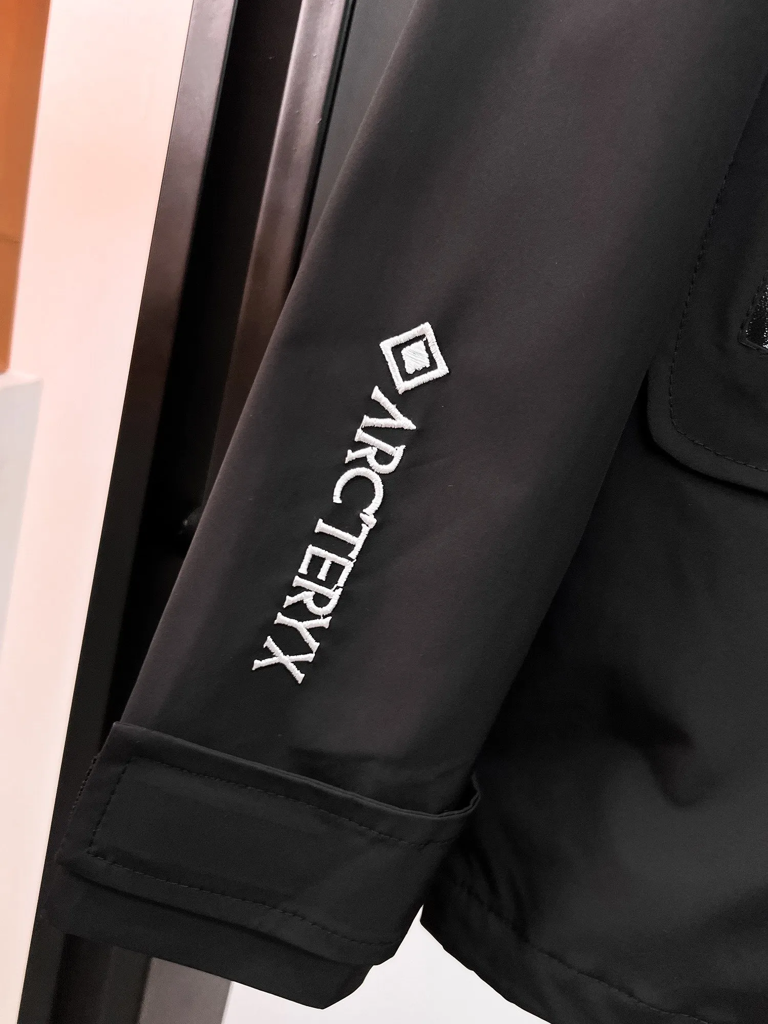 Same Style， ， 2026 New Arrival ， Original Premium Breathable ， ， ， Quality。 ， Sizes：M～3XL
